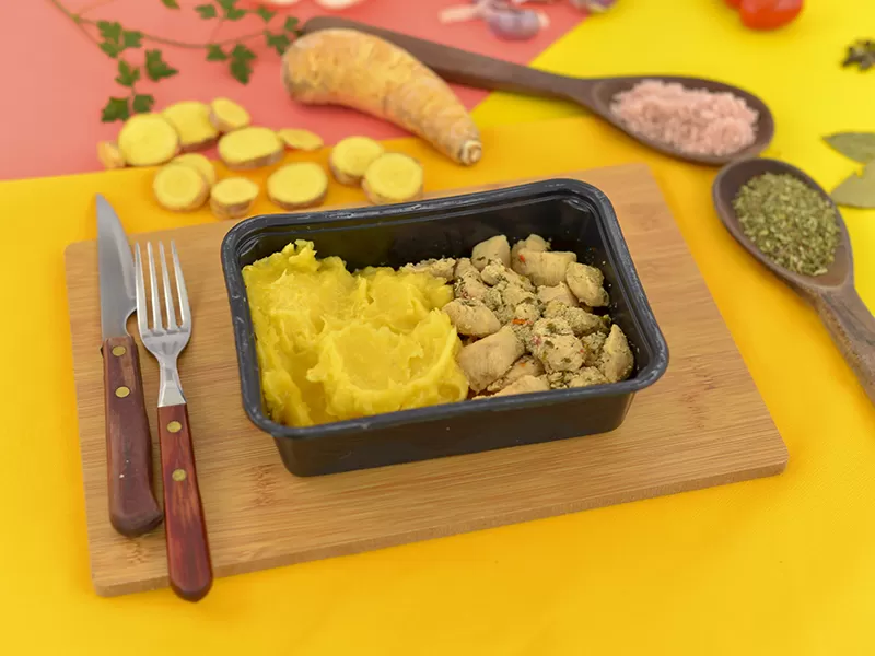 Frango Em Cubos com Mandioquinha